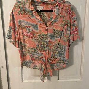 American Eagle Tie-Front Hawaiian Shirt
